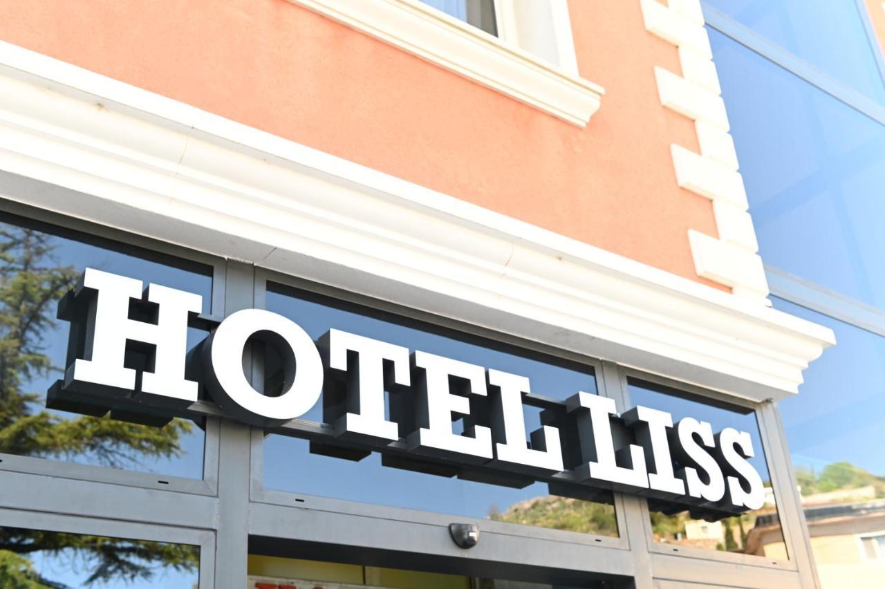 Hotel Liss Lezhë Exteriér fotografie