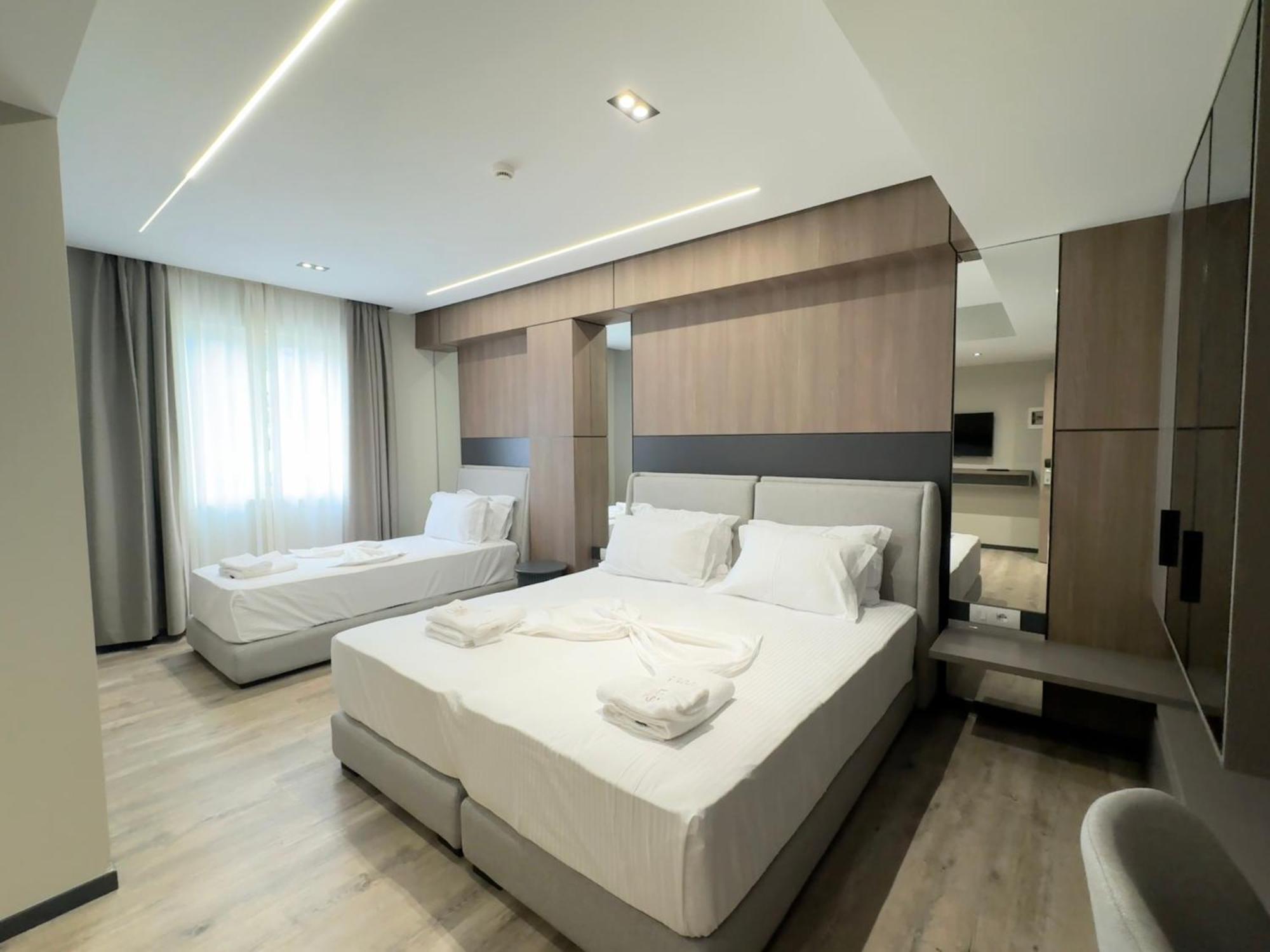 Hotel Liss Lezhë Exteriér fotografie